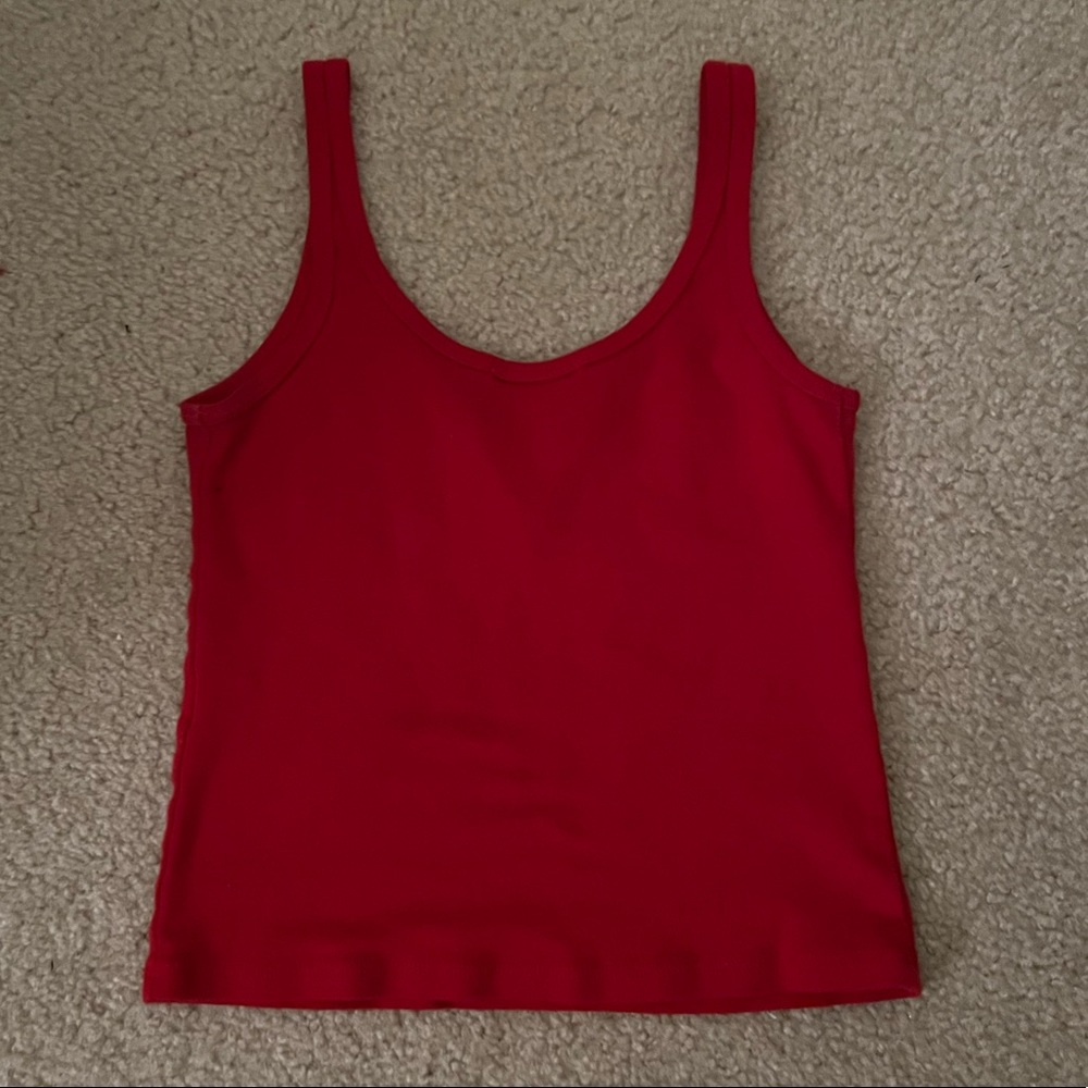 Brandy Melville Red Cropped Tank Top - Picture 3 of 3